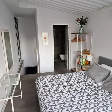 Atico En Puerta Osario Apartment Seville